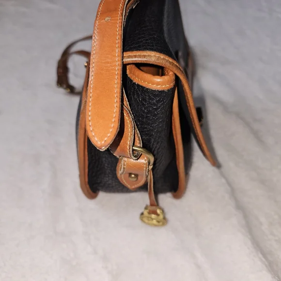 Vintage Dooney & Bourke Black Brown Leather Crossbody Satchel Bag Purse - Picture 11 of 16